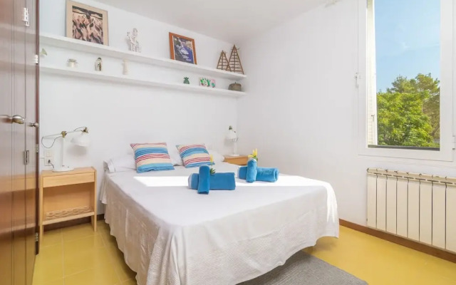 Mirella in Mallorca With 2 Bedrooms and 1 Bathrooms