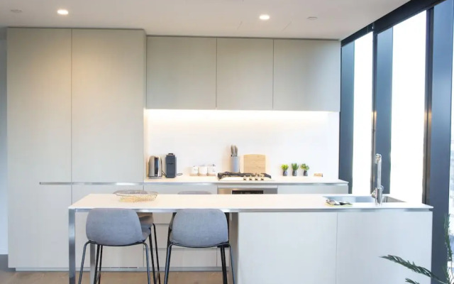 BHB Apartment in the Clouds