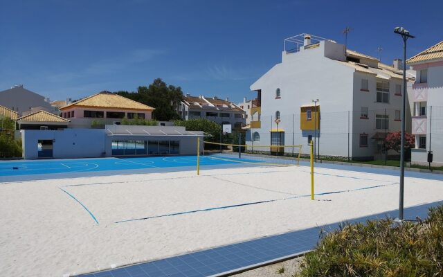 Lovely Apartment With Pool in Cabanas de Tavira