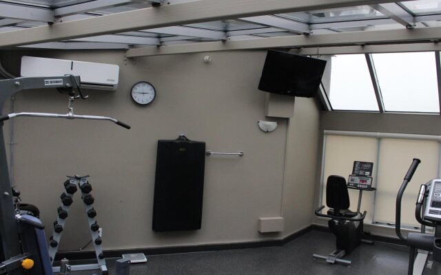 Best Western Plus Uptown Hotel