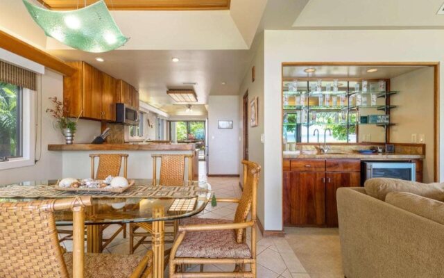 Puunoa Beach Estates, a Destination by Hyatt Residence