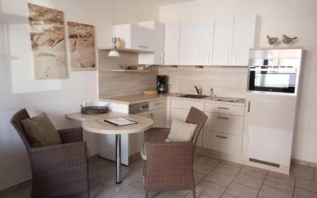 Ferienwohnung-40-in-der-Residenz-Meeresbrandung-mit-Strandkorb