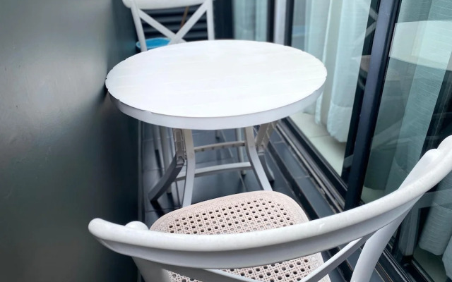 Meraki Homes at Embassy Gardens