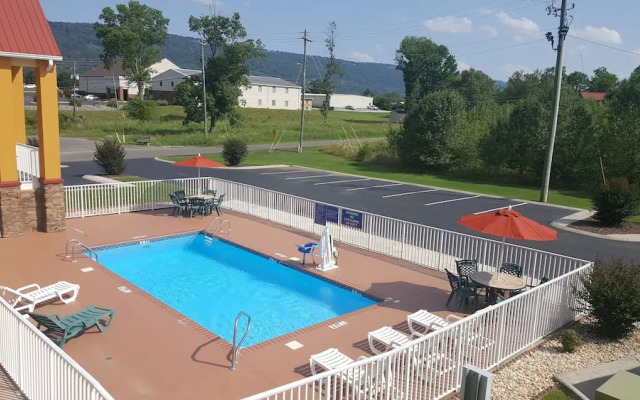Days Inn Trenton