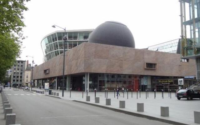 Hôtel l’Ortega Rennes Aéroport