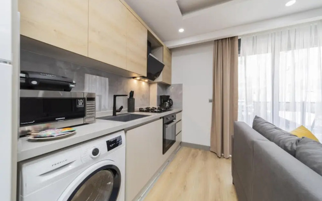 Modern Flat w Balcony 10 min to Beach in Antalya