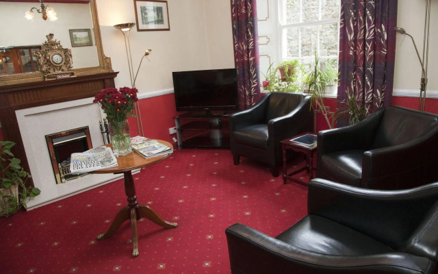 Lonsdale House Hotel