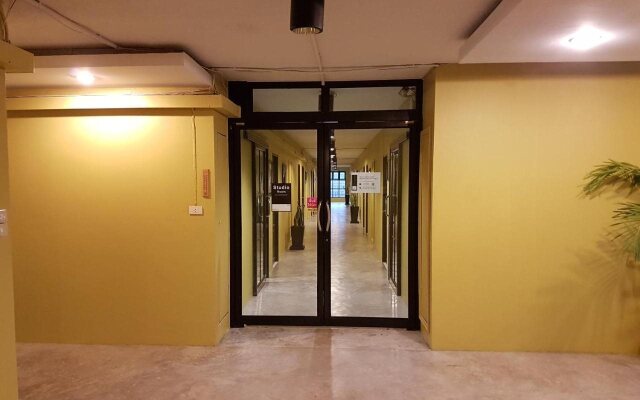Nimman Expat Home