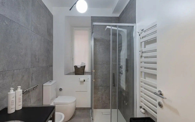 Dock 10 Apartments by Wonderful Italy