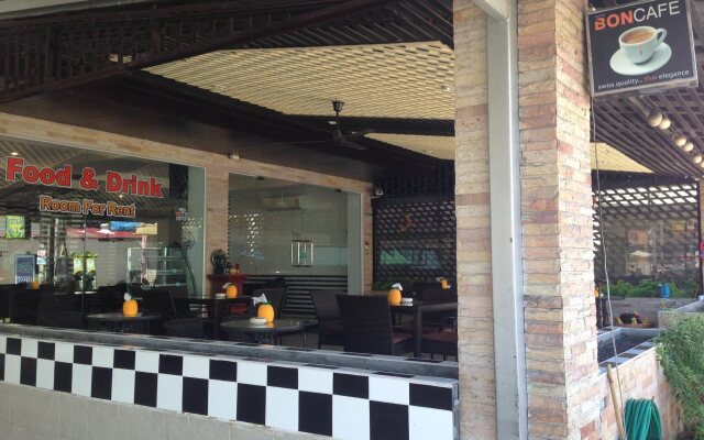 Marfru Cafe and Guest House