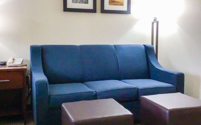 Comfort Inn And Suites