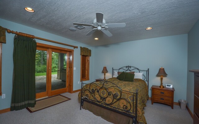 The West Wing 5 Bedroom House