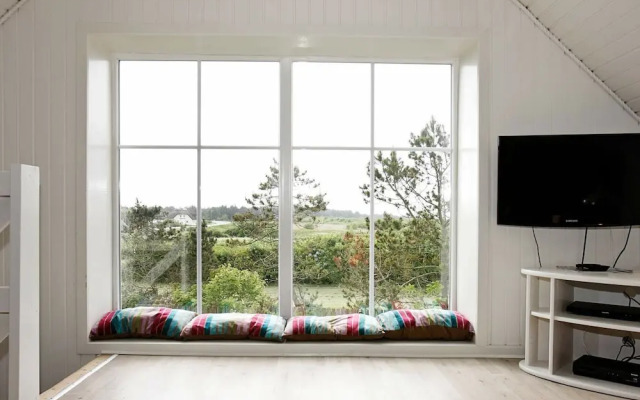 Enormous Holiday Home in Vestervig With Swimming Pool