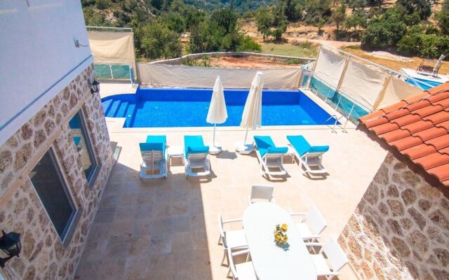 Villa Simay