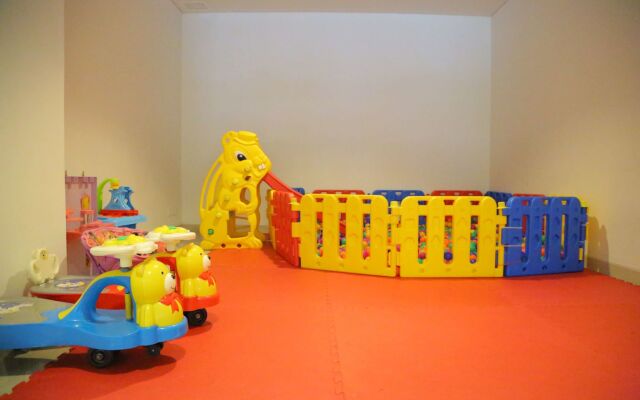 Golden Tulip Galaxy Hotel