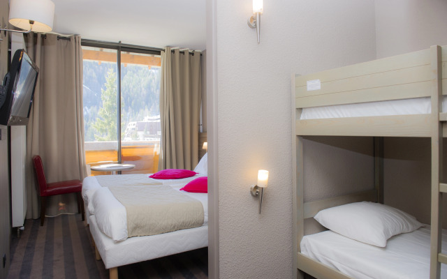 SOWELL Family Les Bergers