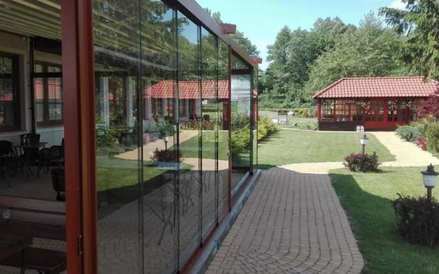 Hotel Słoneczny Brzeg