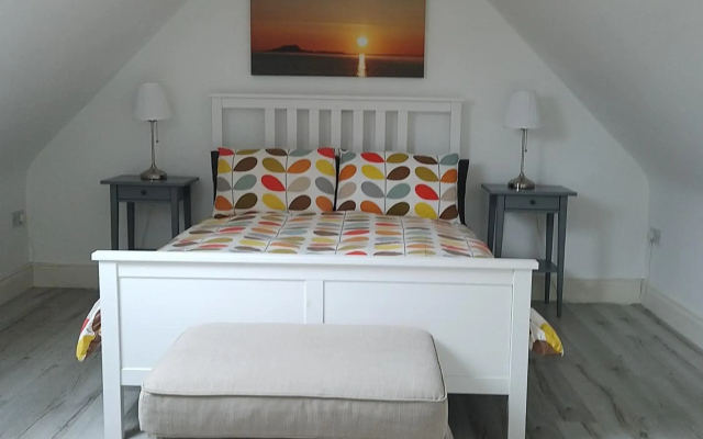 Pier Road Cottage