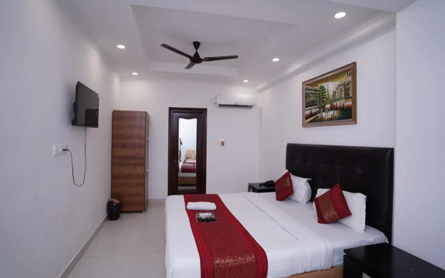 Hotel Moon Residency - Dwarka Sector 21 Metro Station