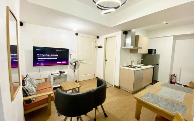 Stay At Azure urban beach residents