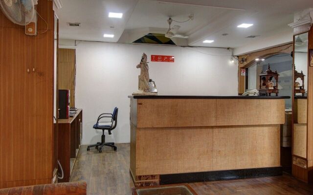 OYO 23051 Hotel Surya Yatri Niwas
