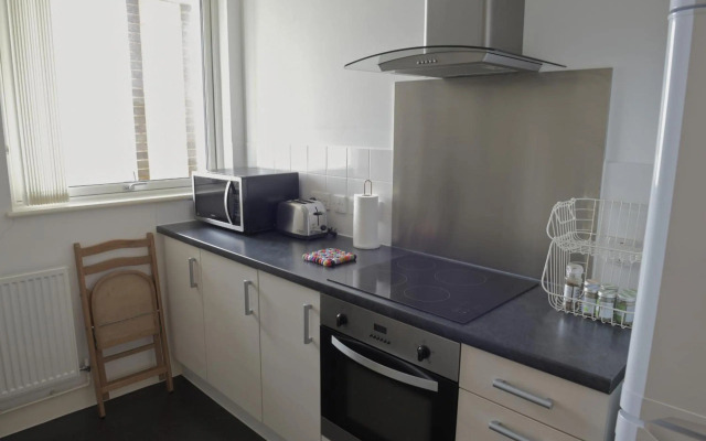 Toothbrush Apartments - Ipswich Waterfront South - Avalon Court