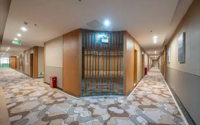 Lifeng Zhixiang Hotel (Guangzhou Huangpu Nangang Wanda Plaza)