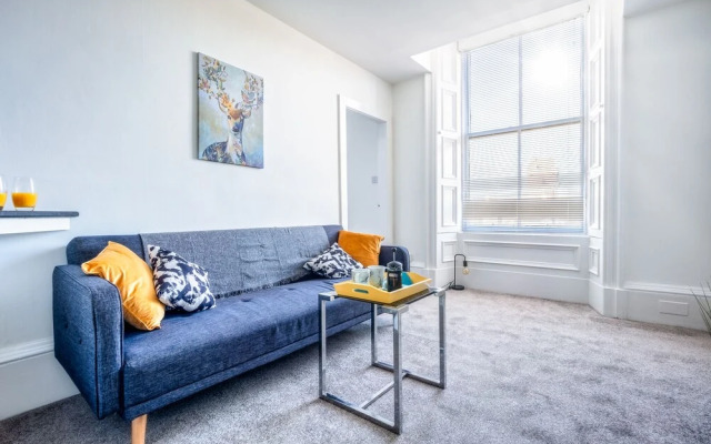 Charlotte's Apartment C