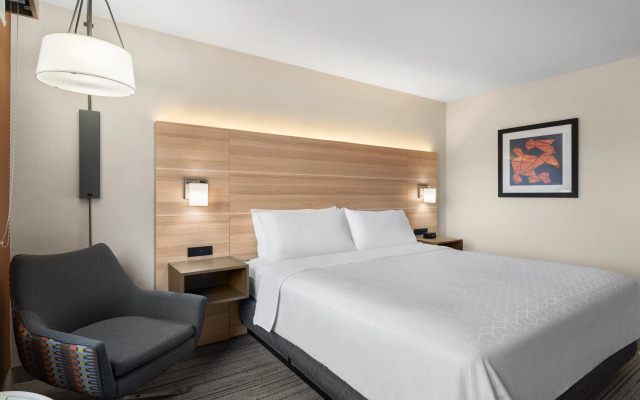 Holiday Inn Express Ft Bragg by IHG