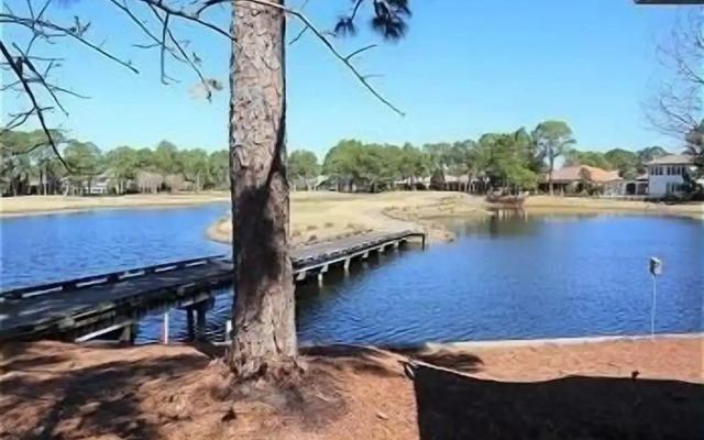 1332 Laurel Grove 3 Bedroom Home by RedAwning