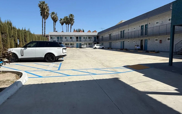 Travel Inn Motel