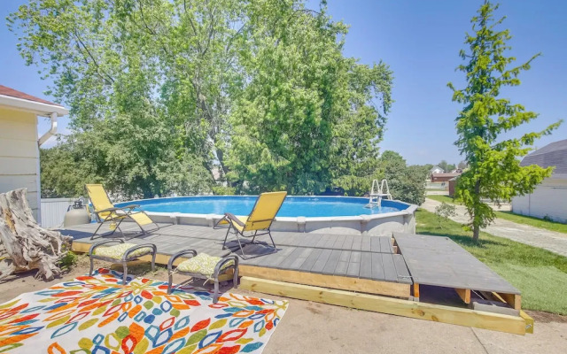 Algoma Victorian - Steps to Lake Michigan!