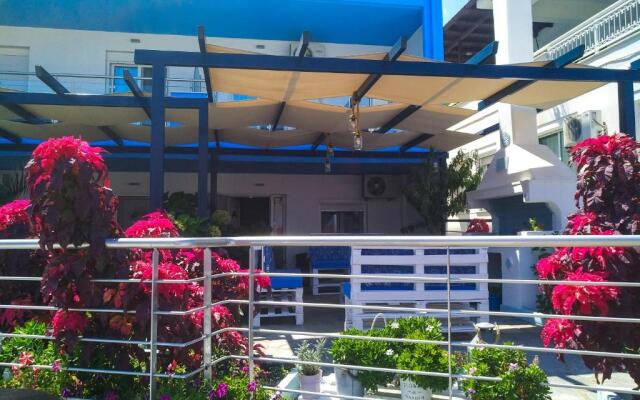 Celeste Deluxe Apartments