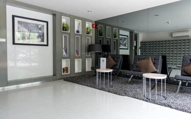 D Condo Kathu-Patong by Eye