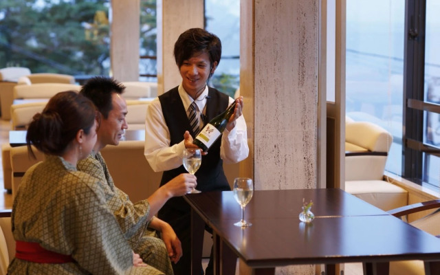 Tsukino Sumika Atami Juraku Hotel
