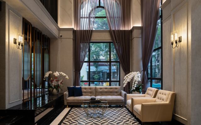 Charmaine's Hotel & Apartment