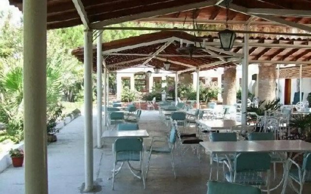 Altin Camp & Park Hotel