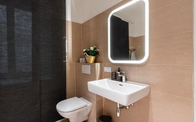 Authentic apartment next to Schwedenplatz