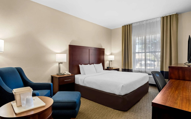 Quality Suites Irving-Las Colinas