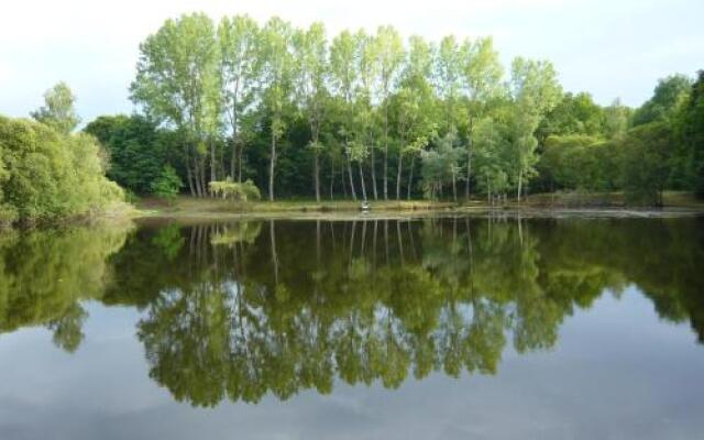 Lakeside Bed and Breakfast