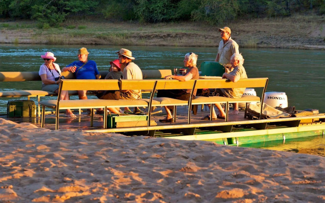 Kunene River Lodge