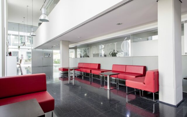 Residencia Universitaria Resa Roberto de Nobili