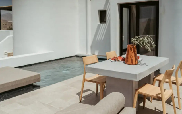 Kalea Luxury Villas