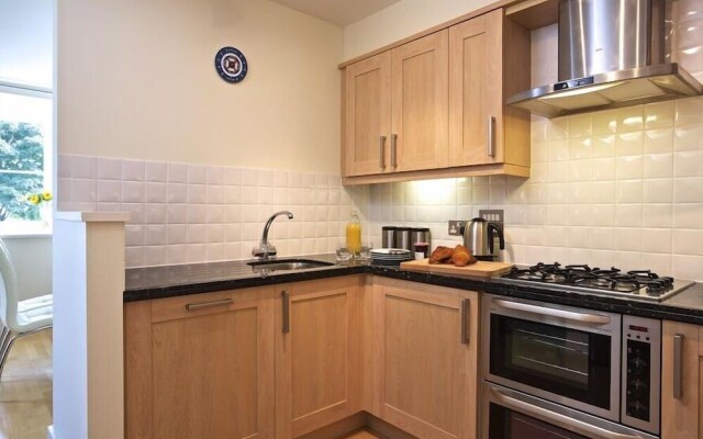 6 Combehaven