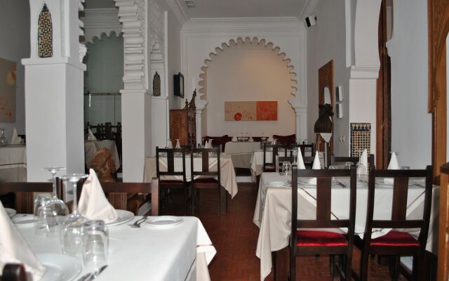 Hotel Blanco Riad