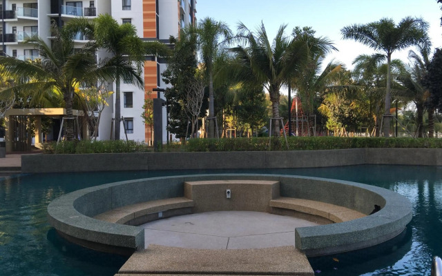 AMAZING SEAVIEW STUDIO WITH WIFI AT Timurbay Kuantan