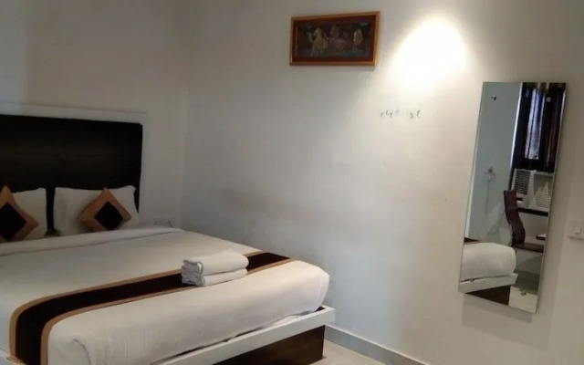 OYO 12750 Hotel Jalsa