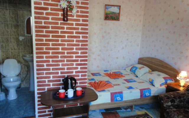 Guest House Dzhemete Pelikan