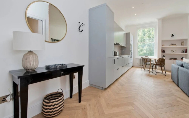 Modern, Chic 1-bed in Notting Hill