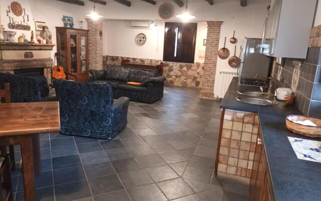 Charming chalet in Sicily with a swimming pool